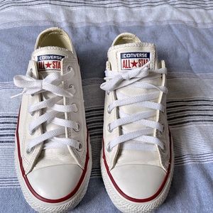 White/Ivory Leather Converse All Star low top sneakers Men’s 4/Women’s 6